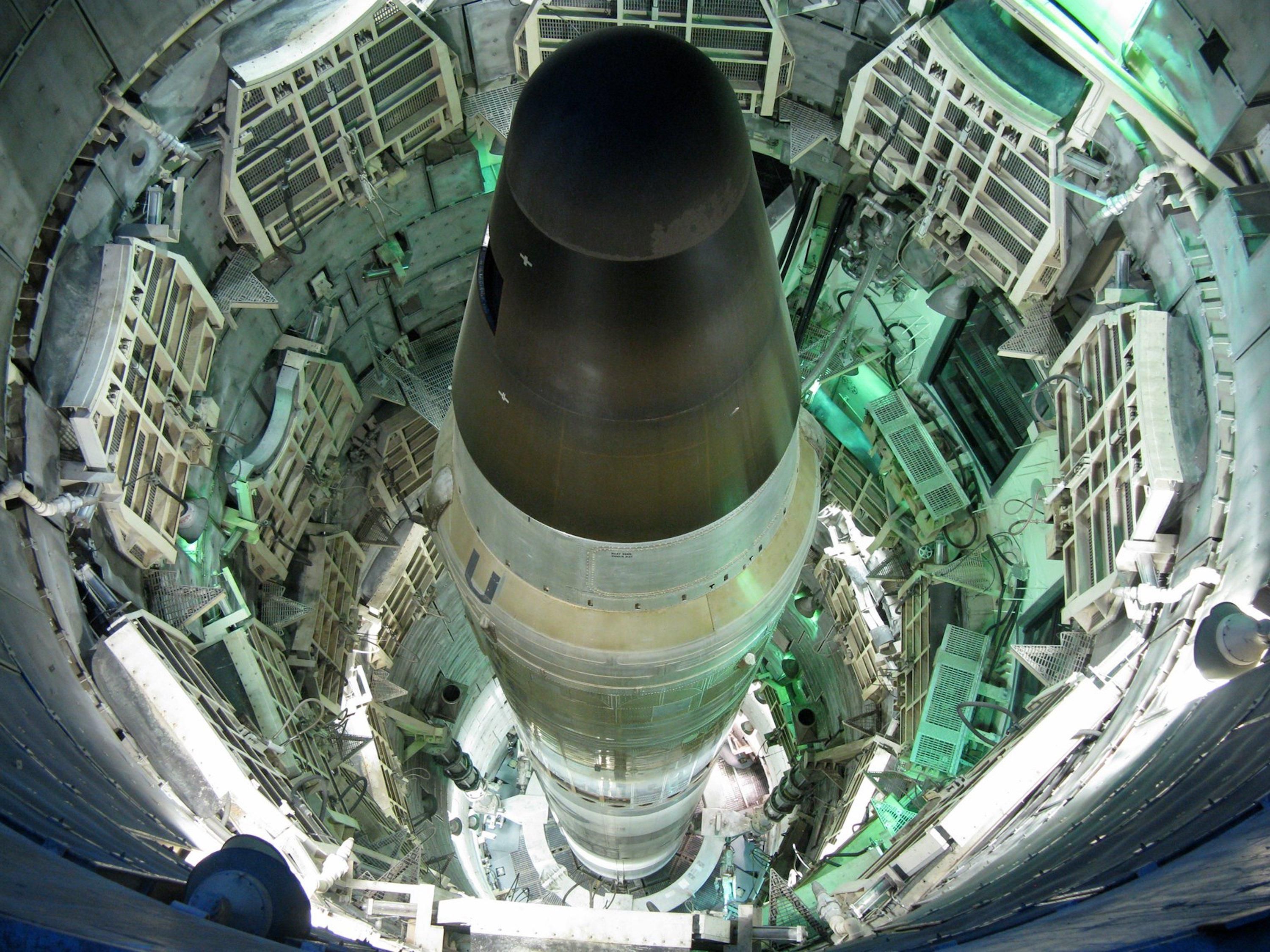DEFENSE / AEROSPACE